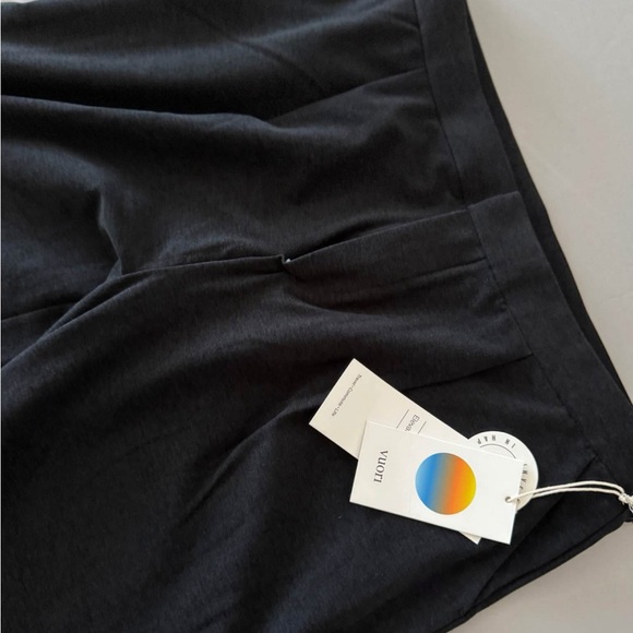 NWT Vuori Black Heather  Elevation  trouser long XL. Price is firm at 70 - Picture 5 of 5